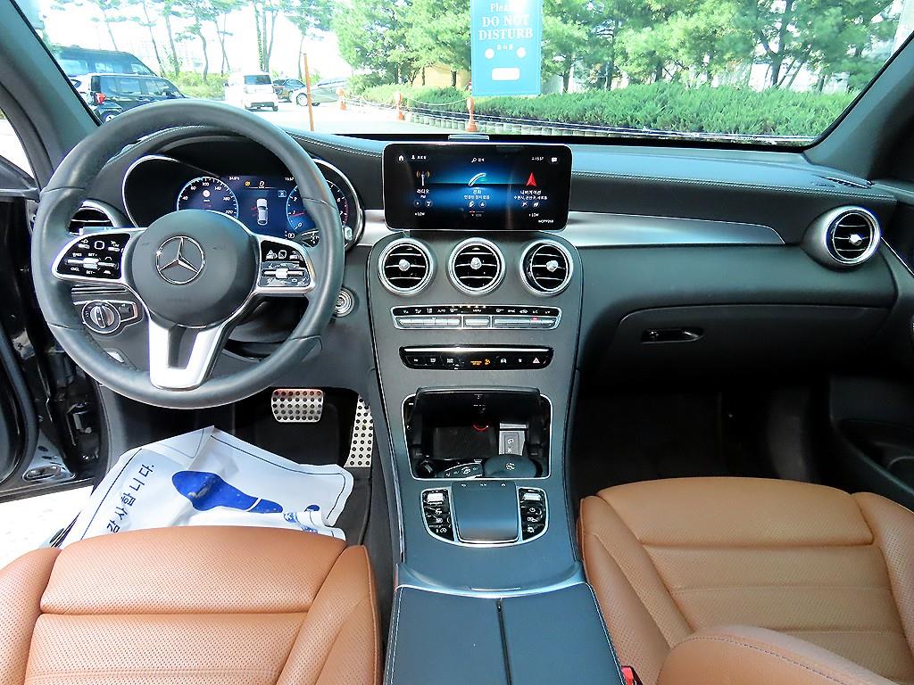 Mercedes-Benz GLC-Class — photo 07