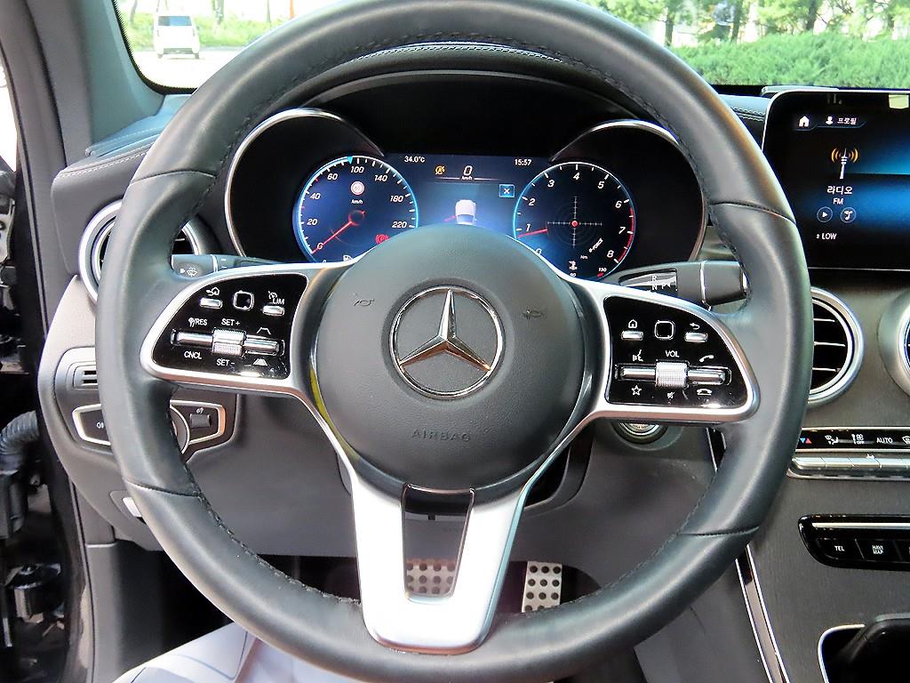Mercedes-Benz GLC-Class — photo 08