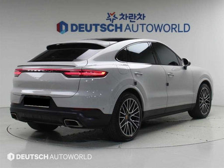 Porsche Cayenne — photo 02