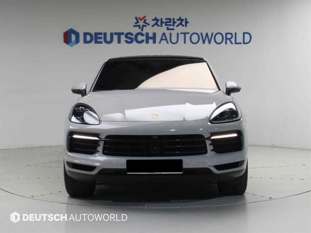 Porsche Cayenne — photo 03