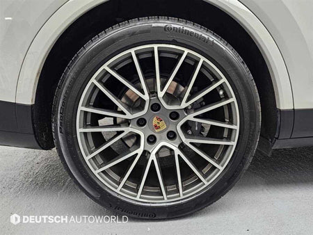 Porsche Cayenne — photo 04