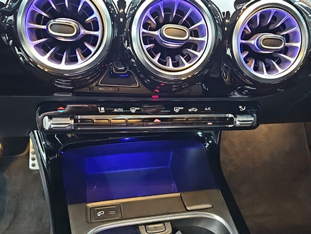 Mercedes-Benz CLA-Class — photo 10