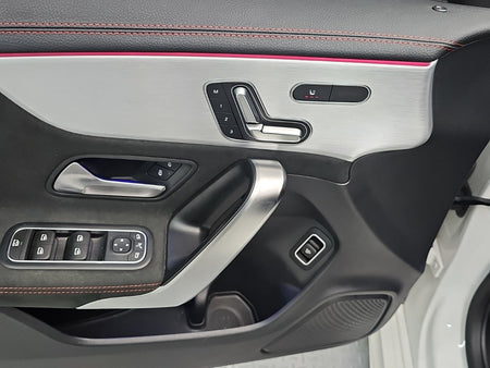 Mercedes-Benz CLA-Class — photo 16