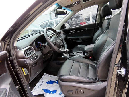 Kia Sorento — photo 05