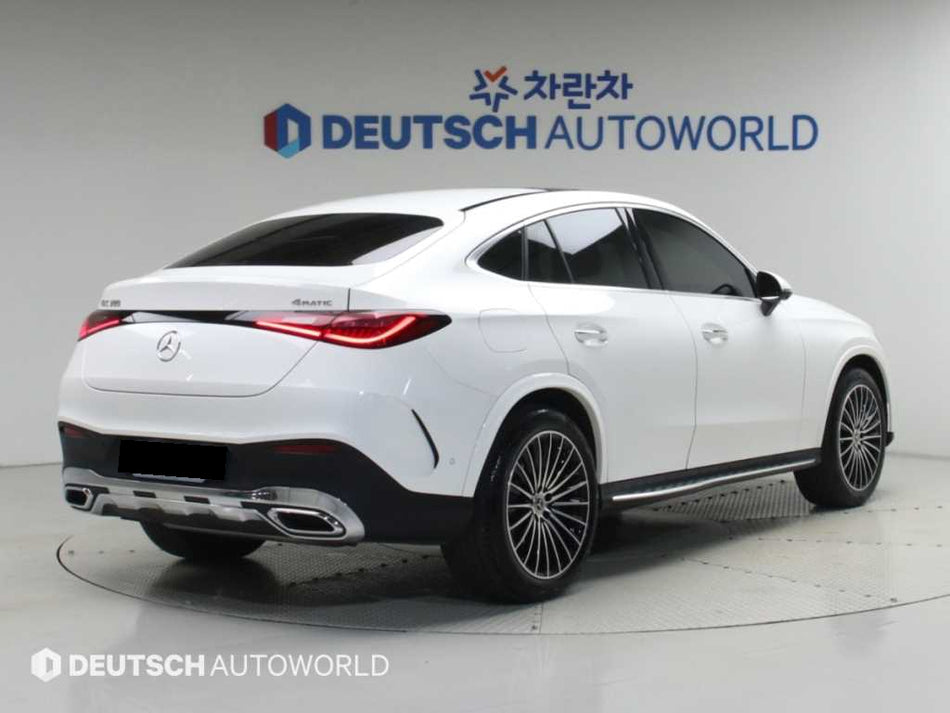 Mercedes-Benz GLC-Class — photo 02