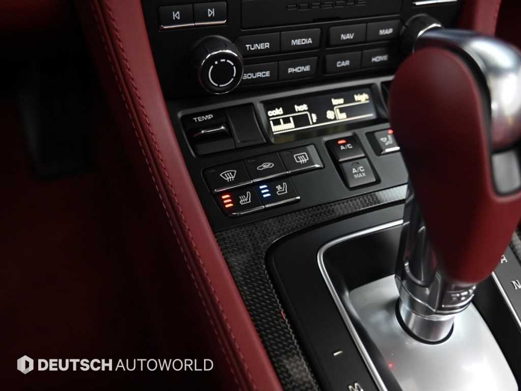 Porsche 718 — photo 17