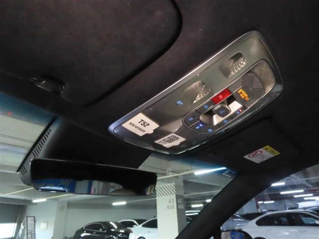 Genesis GV80 — photo 10