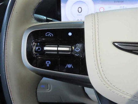 Genesis GV80 — photo 11