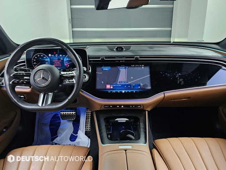 Mercedes-Benz E-Class — photo 07