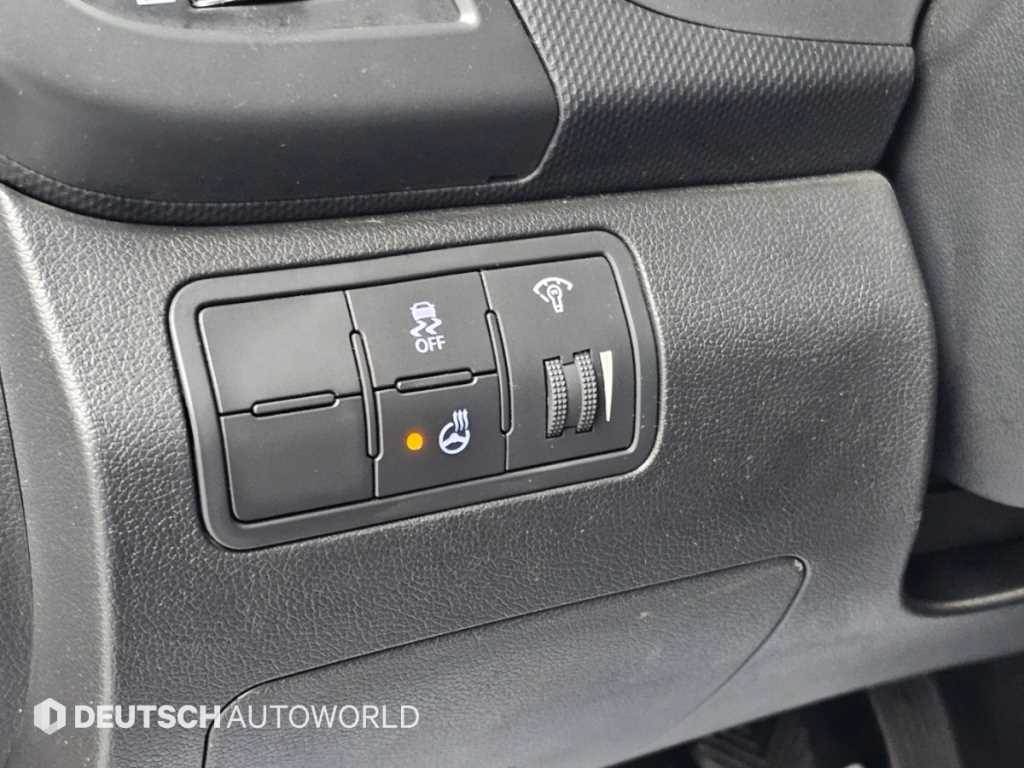 Hyundai Accent — photo 17