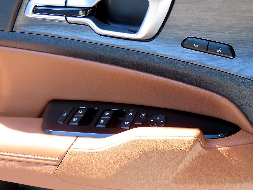Kia Sportage — photo 12