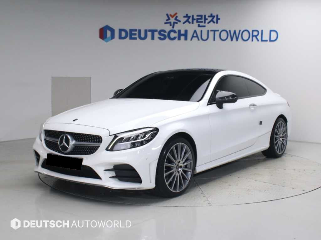 Mercedes-Benz C-Class — photo 01
