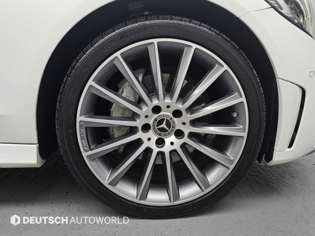 Mercedes-Benz C-Class — photo 05