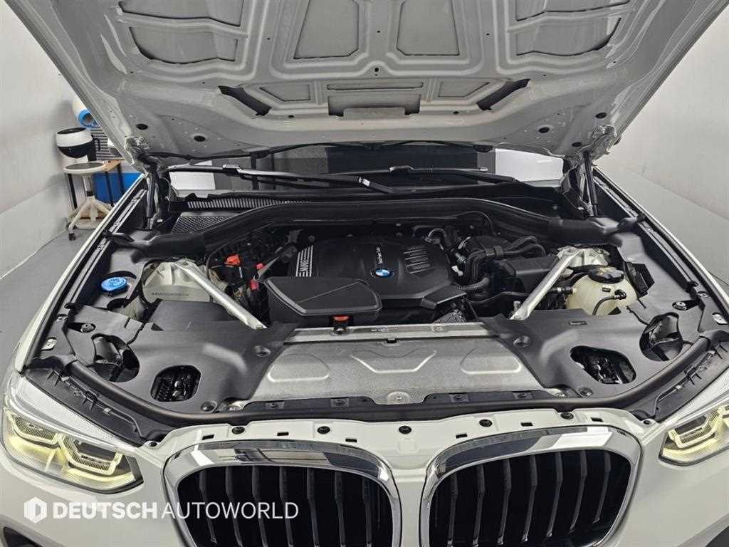 BMW X4 — photo 06