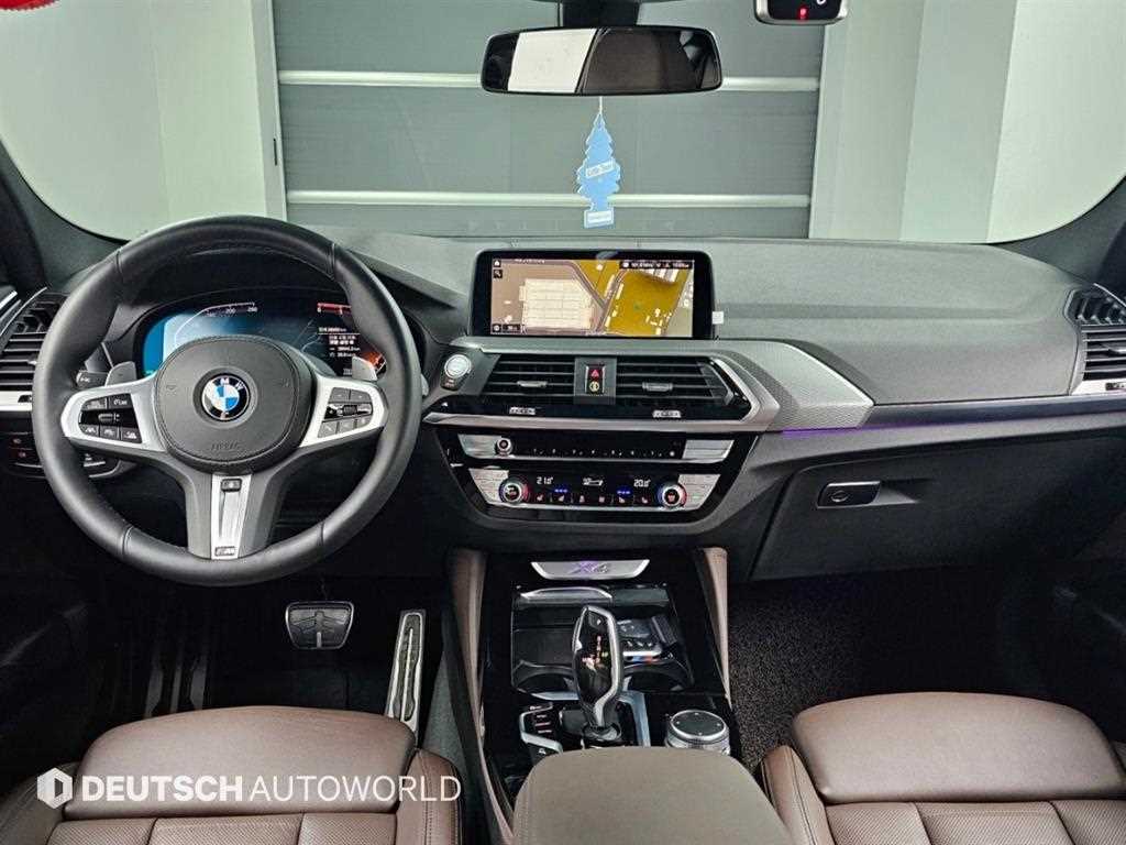 BMW X4 — photo 07