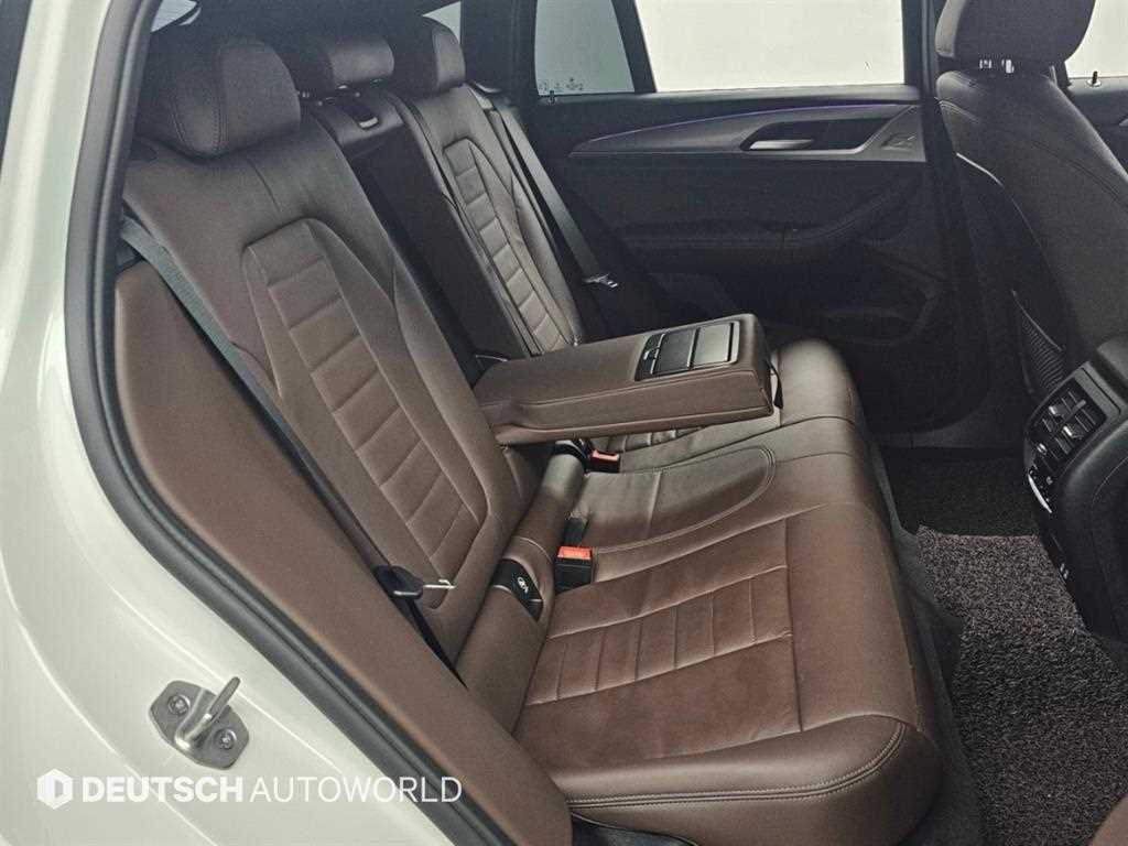BMW X4 — photo 12