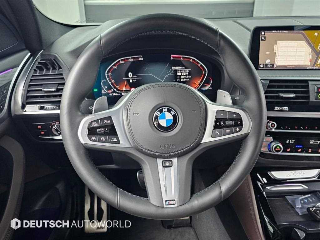 BMW X4 — photo 13