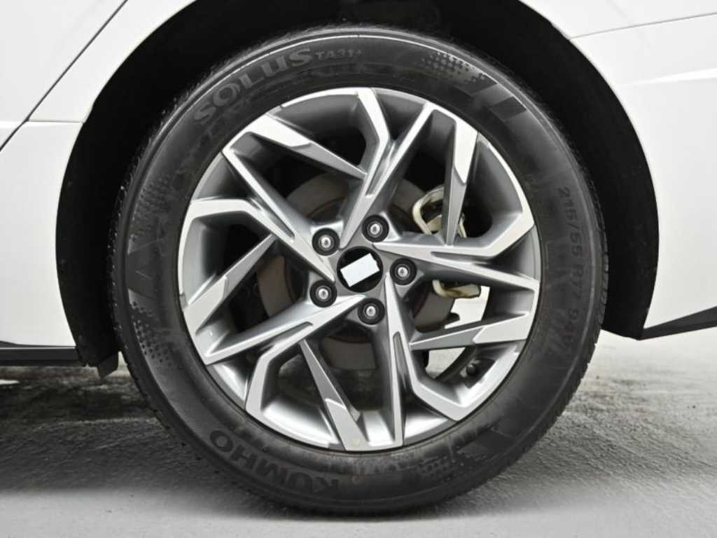 Hyundai Sonata — photo 05