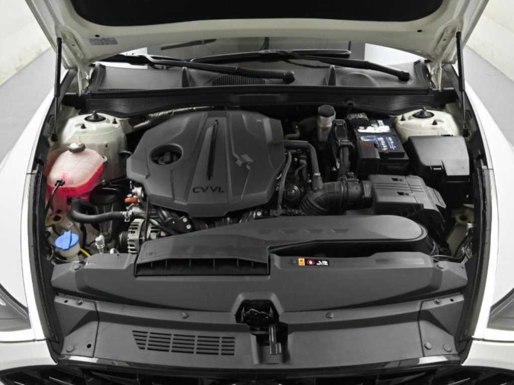 Hyundai Sonata — photo 06