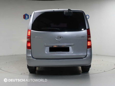 Hyundai Starex — photo 04