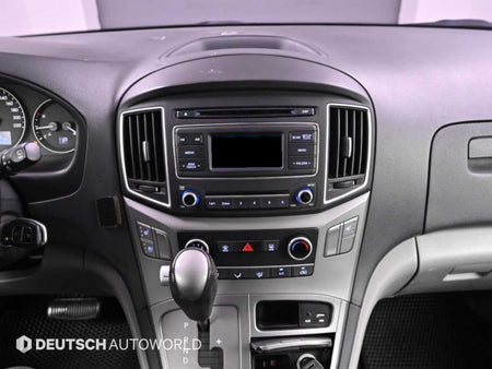Hyundai Starex — photo 14