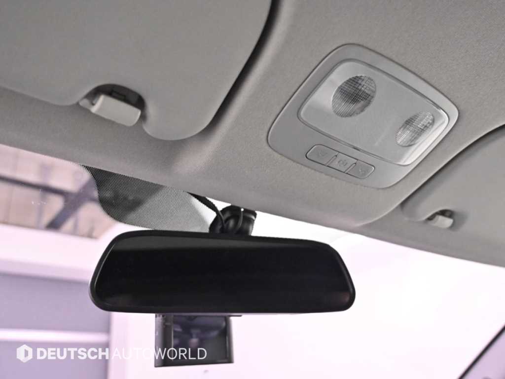 Hyundai Starex — photo 18