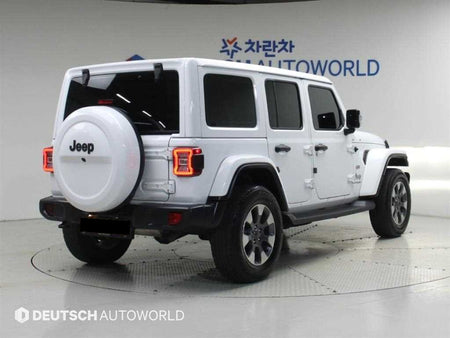 Jeep Wrangler — photo 02