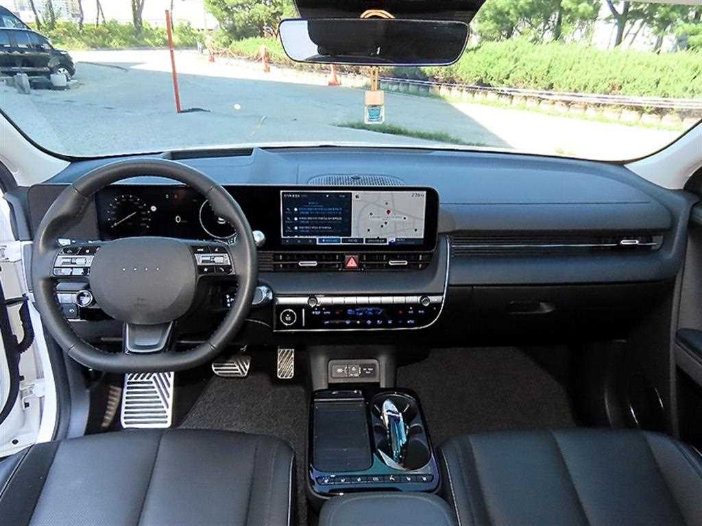 Hyundai Ioniq5 — photo 07