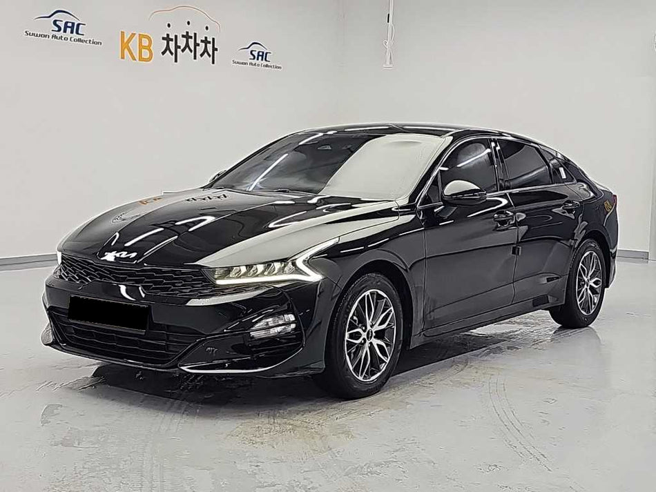 Kia K5 — photo 01