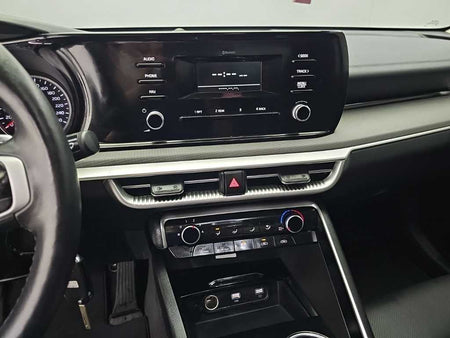 Kia K5 — photo 10
