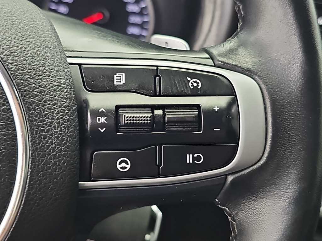 Kia K5 — photo 14