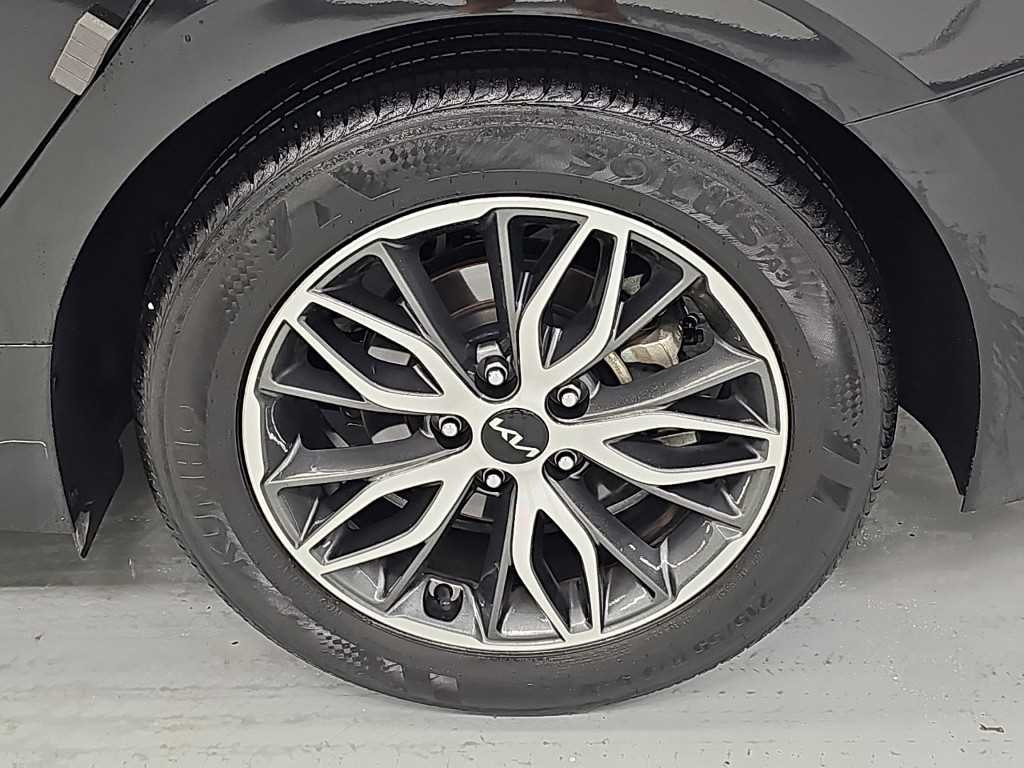 Kia K5 — photo 19