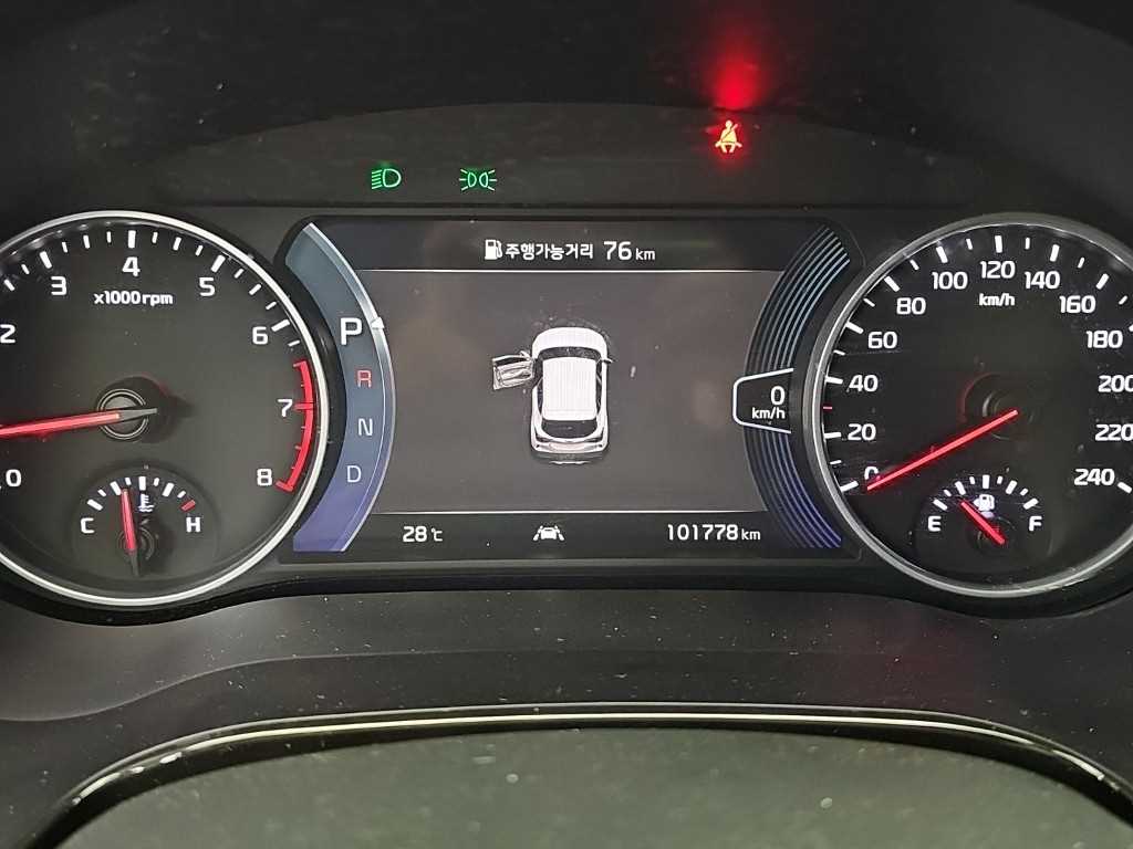 Kia Seltos — photo 06