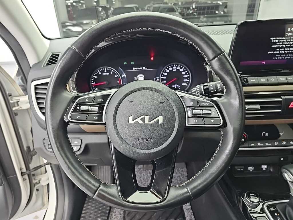 Kia Seltos — photo 09