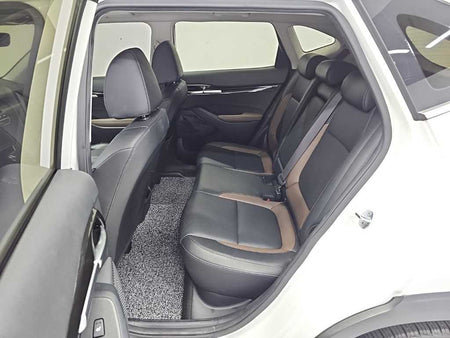Kia Seltos — photo 12