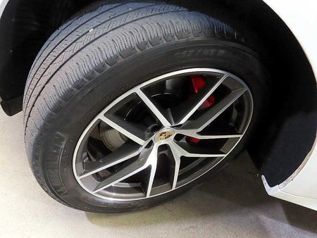Porsche Macan — photo 20