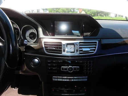 Mercedes-Benz E-Class — photo 14