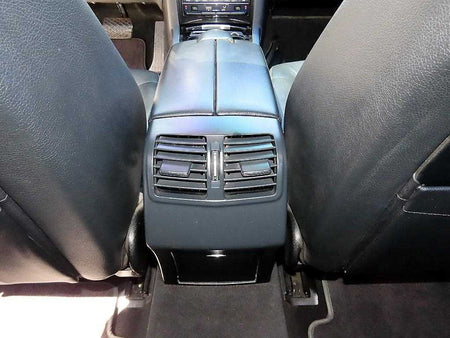 Mercedes-Benz E-Class — photo 17