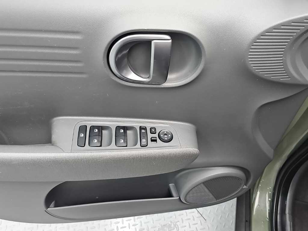 Hyundai Casper — photo 15