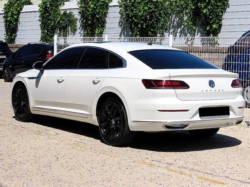 Volkswagen Arteon — photo 03