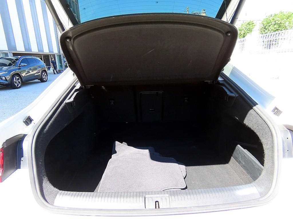 Volkswagen Arteon — photo 17