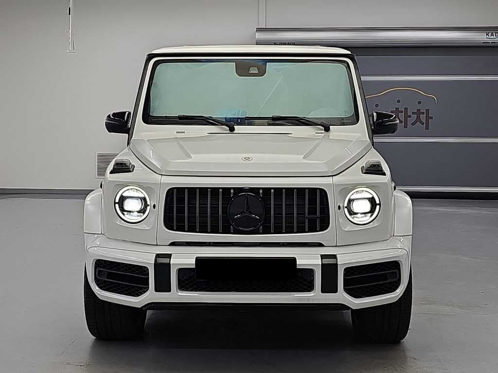 Mercedes-Benz G-Class — photo 01