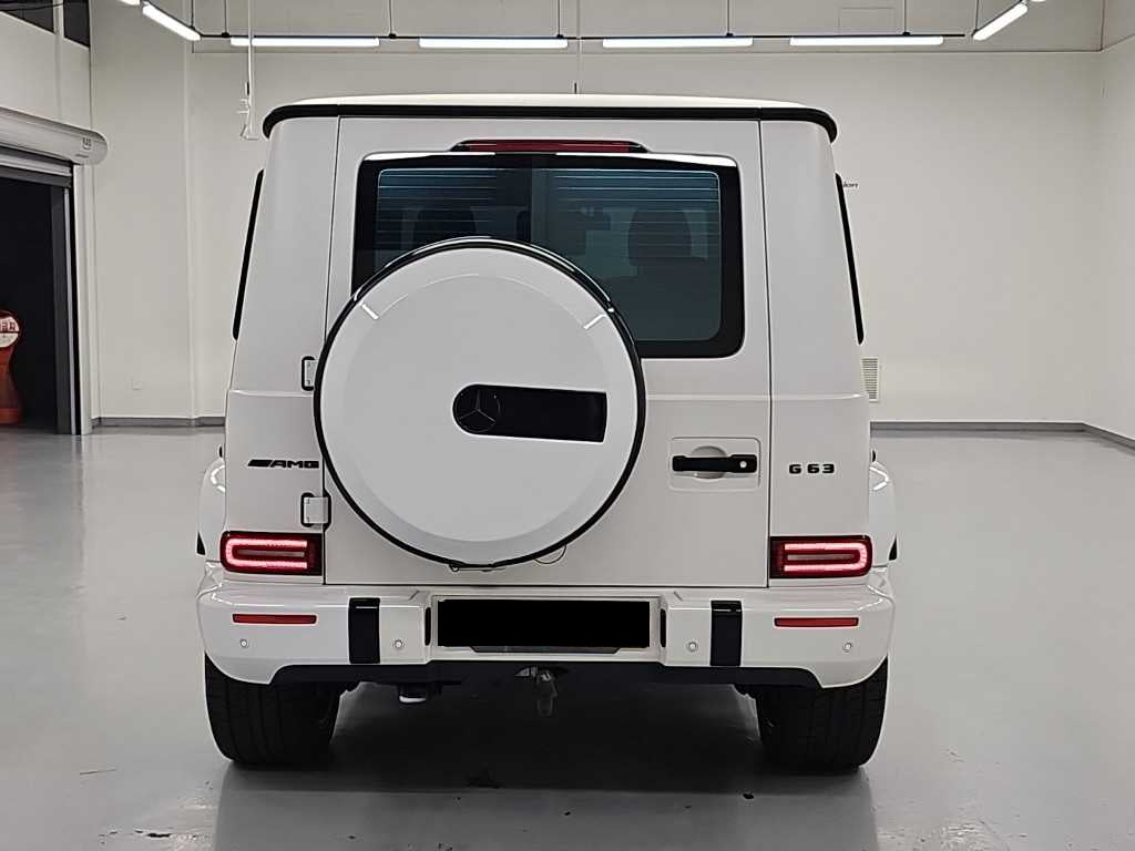 Mercedes-Benz G-Class — photo 02