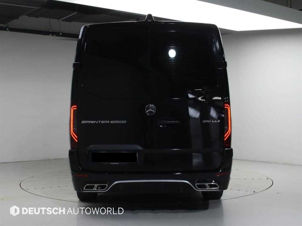 Mercedes-Benz Sprinter — photo 04