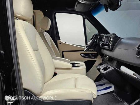 Mercedes-Benz Sprinter — photo 10