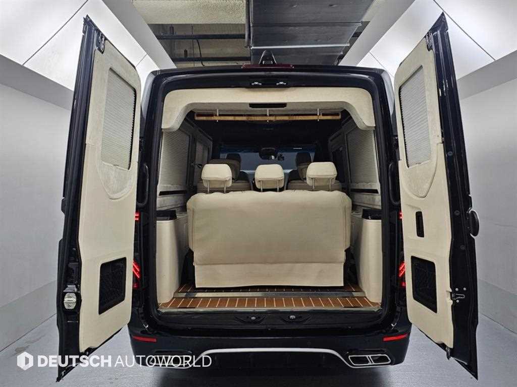 Mercedes-Benz Sprinter — photo 19