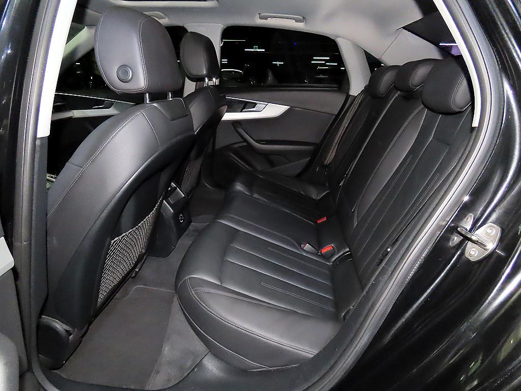Audi A4 — photo 07