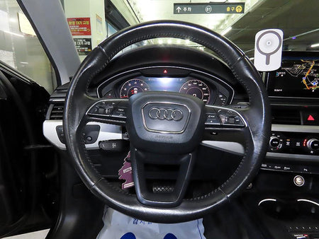 Audi A4 — photo 08
