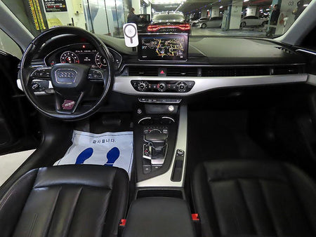 Audi A4 — photo 10
