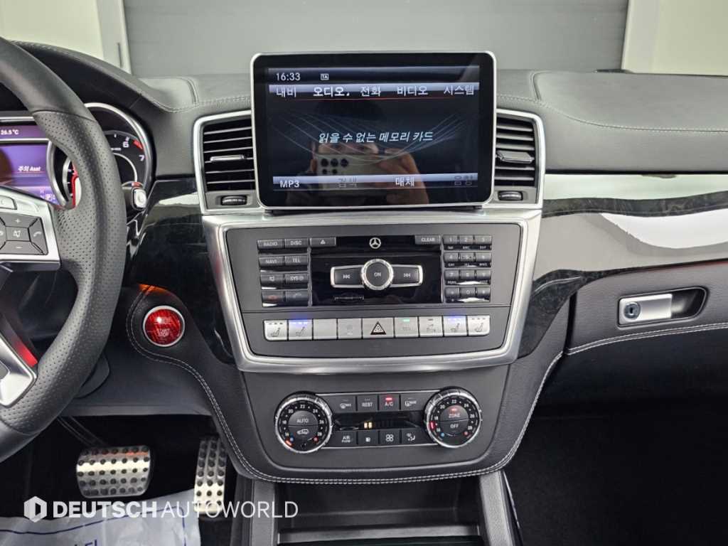 Mercedes-Benz M-class — photo 14